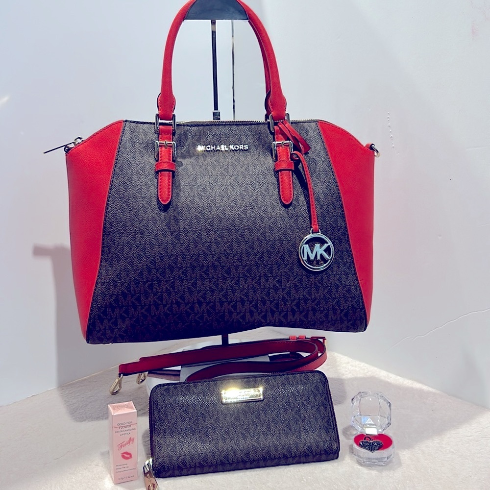 Michael Kors Satchel & Matching Wallet LN & Free Choker with Changing lipstick